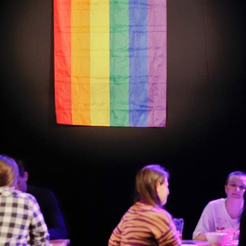 Teplá polievka #42 / Medzinárodný deň coming out-u
